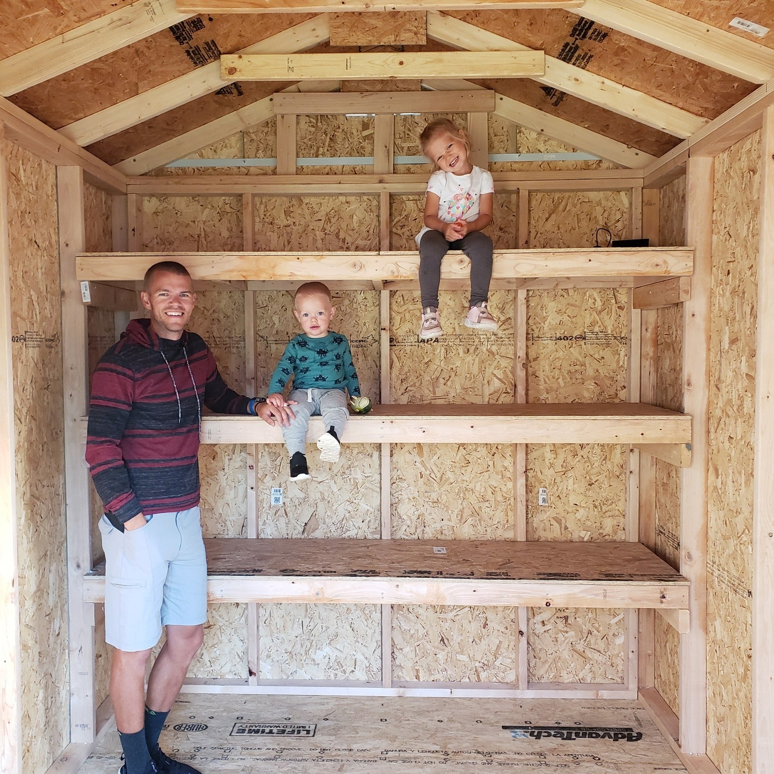 Square Shed — image 3